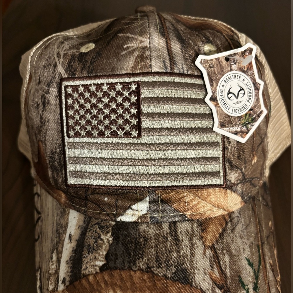 Realtree ‘Merica cap - Picture 3 of 5